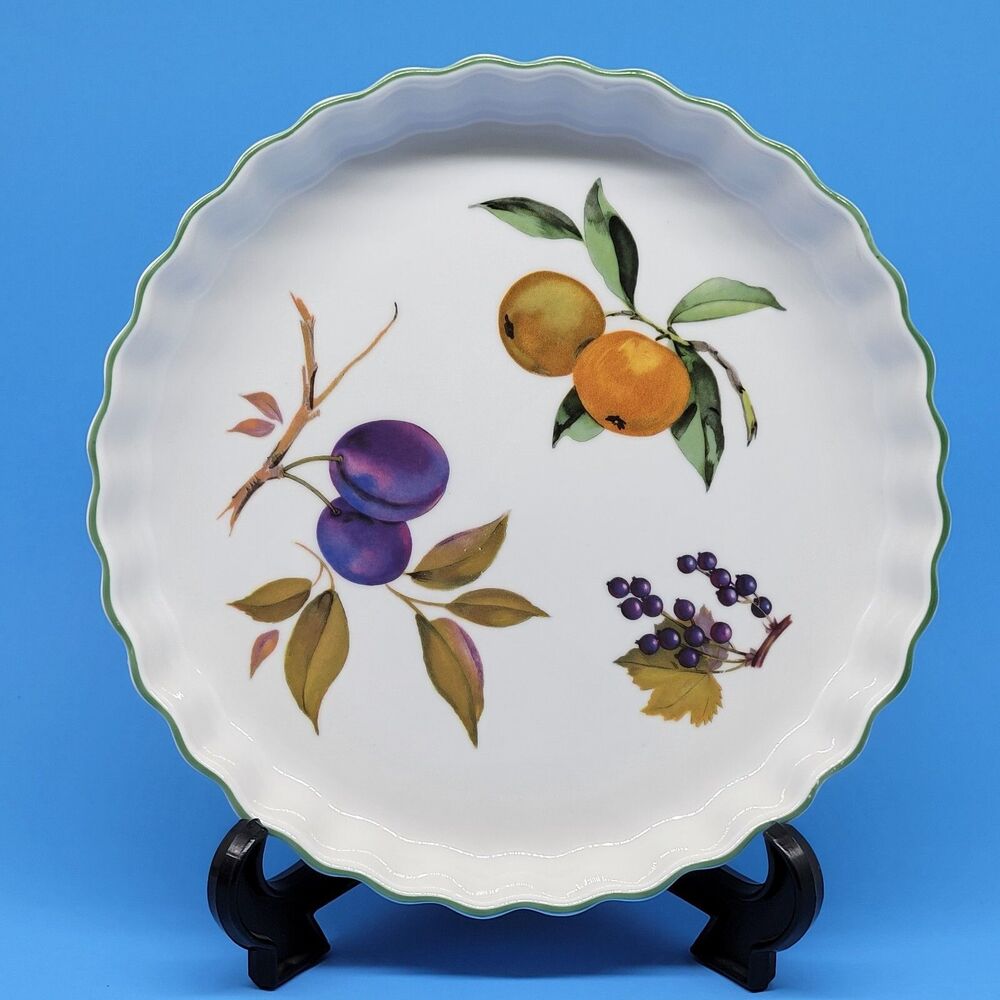 Royal Worsester Evesham Vale Green Trim England 9" Quiche Dish VGC